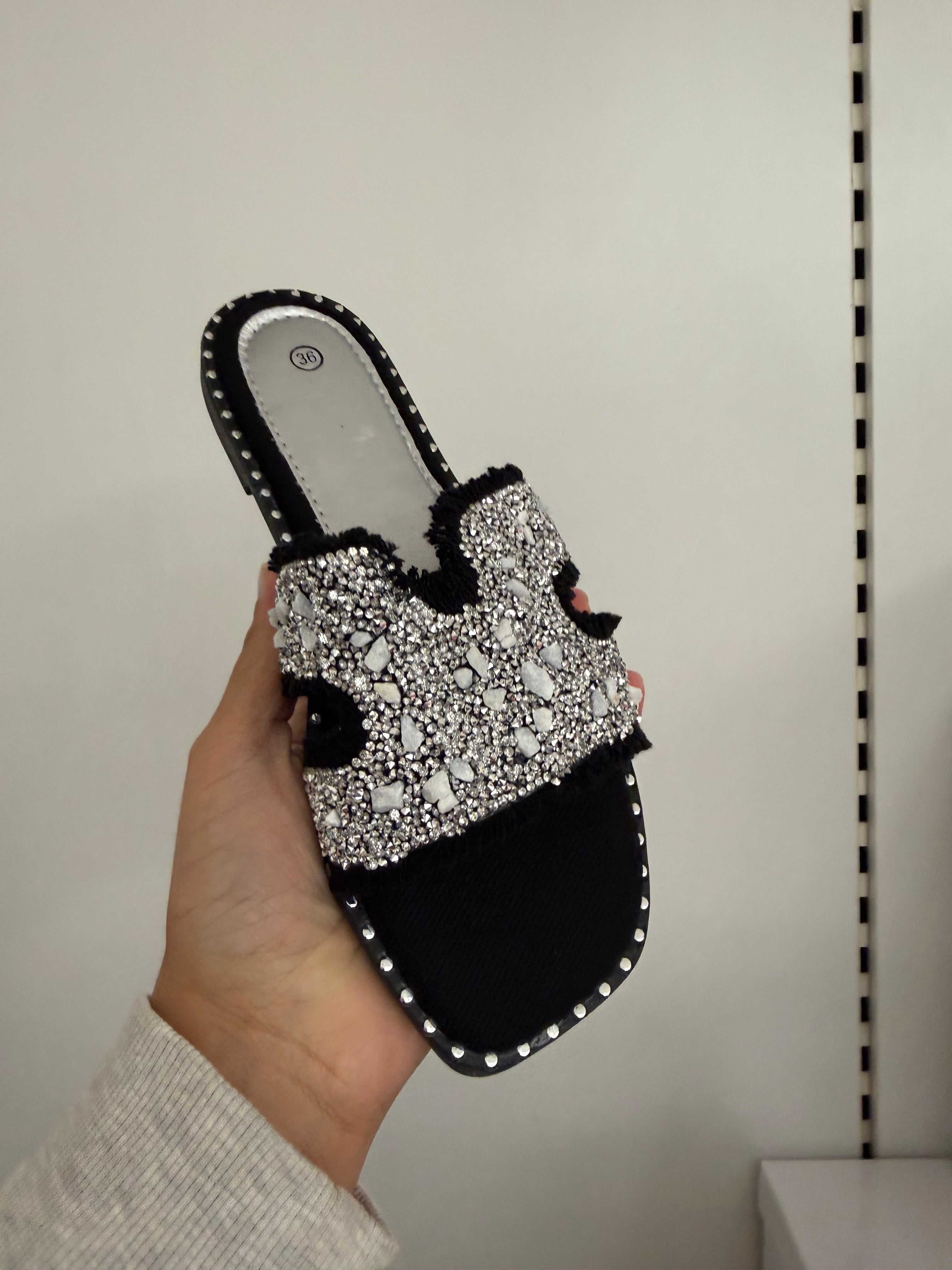 Women sliders 2