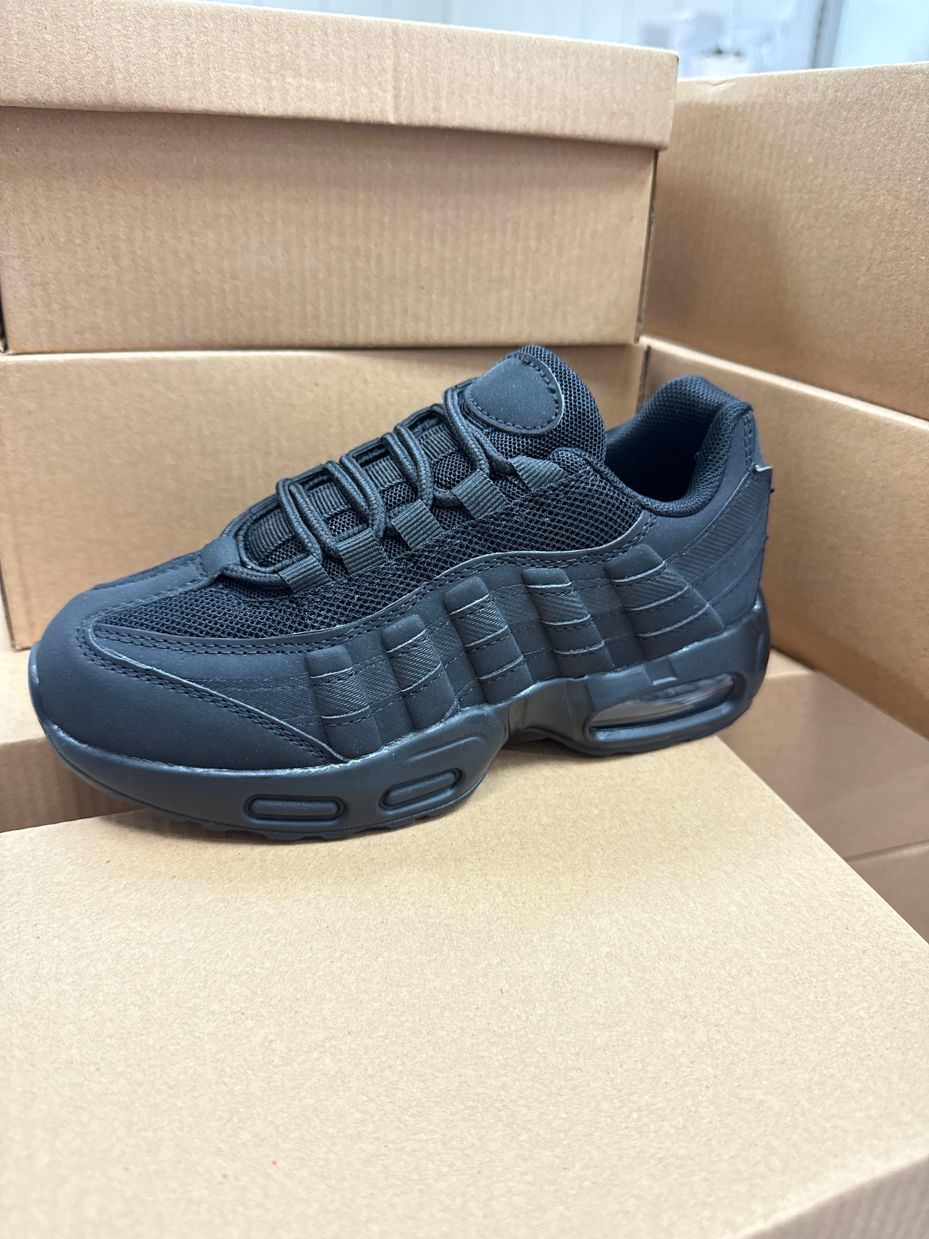 Kids Trainers 2 - All Black
