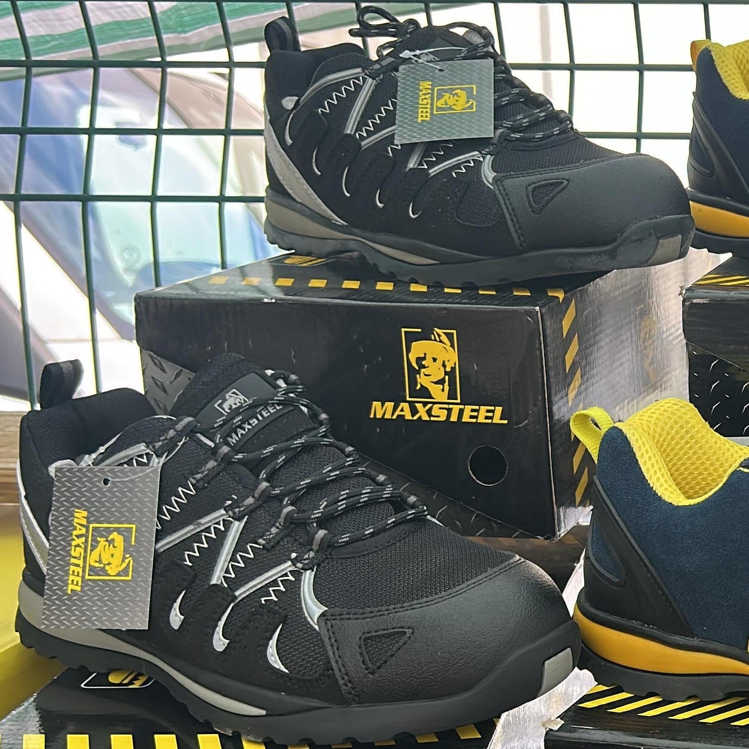 Maxsteel Low Cut Mesh Steel Toe Cap Trainers MS45