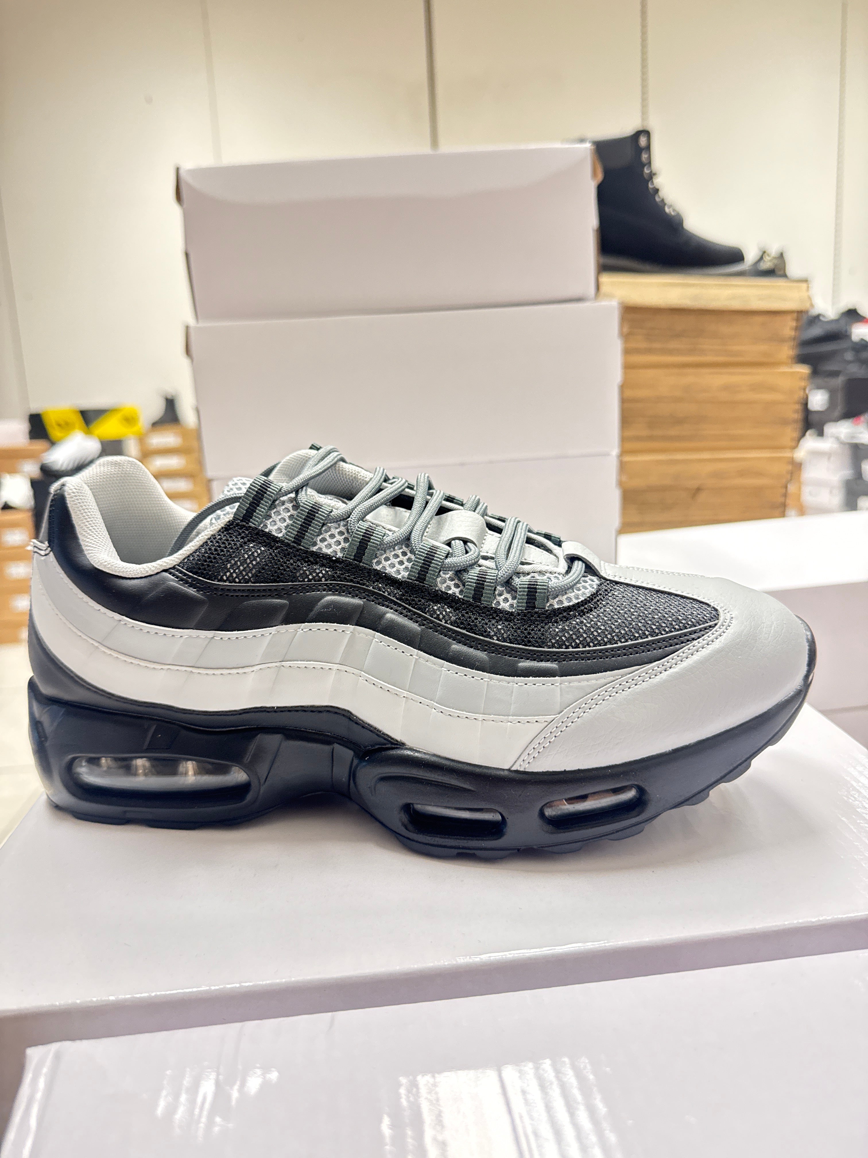 Men’s trainers 2