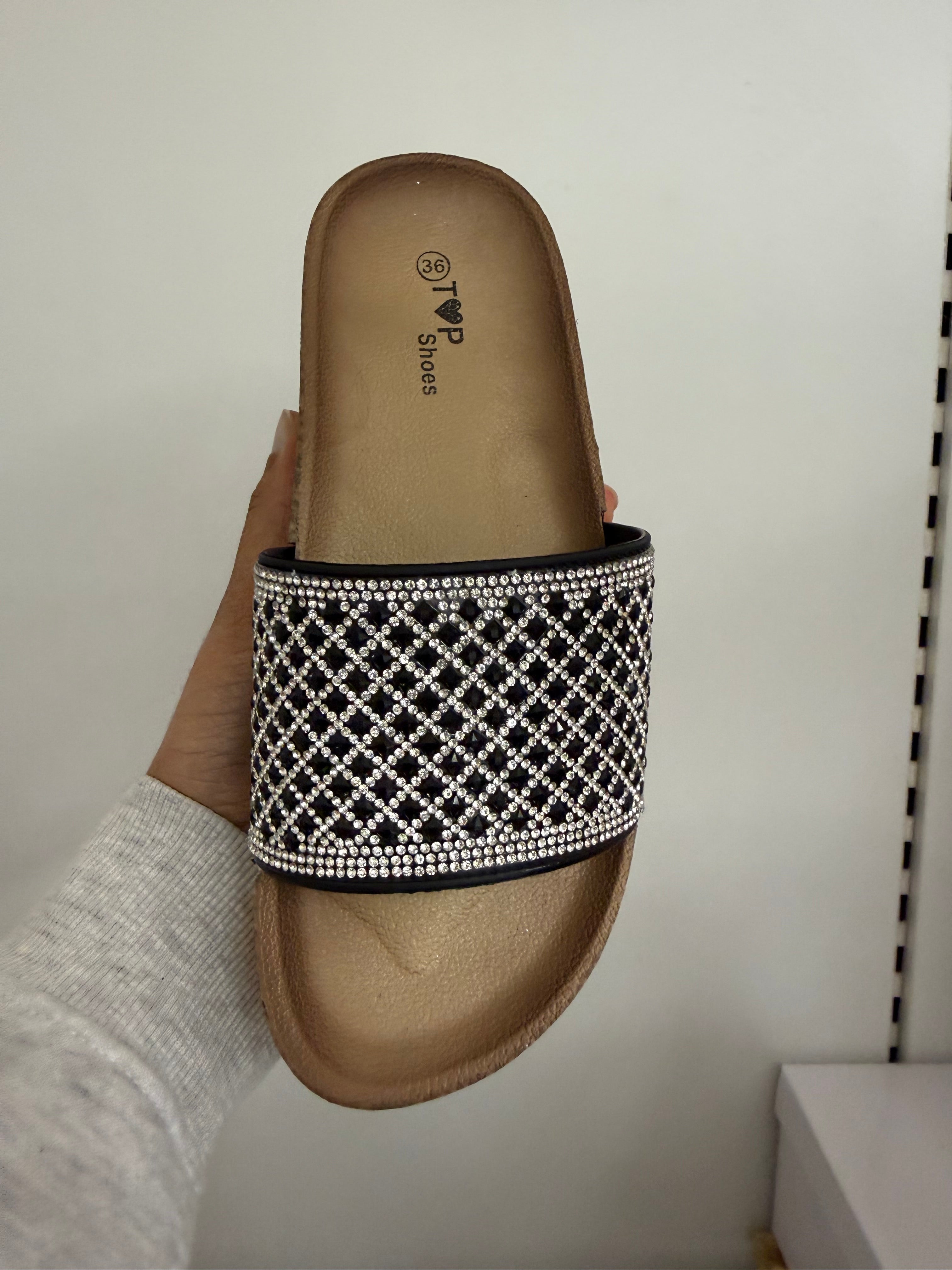Women sliders 5