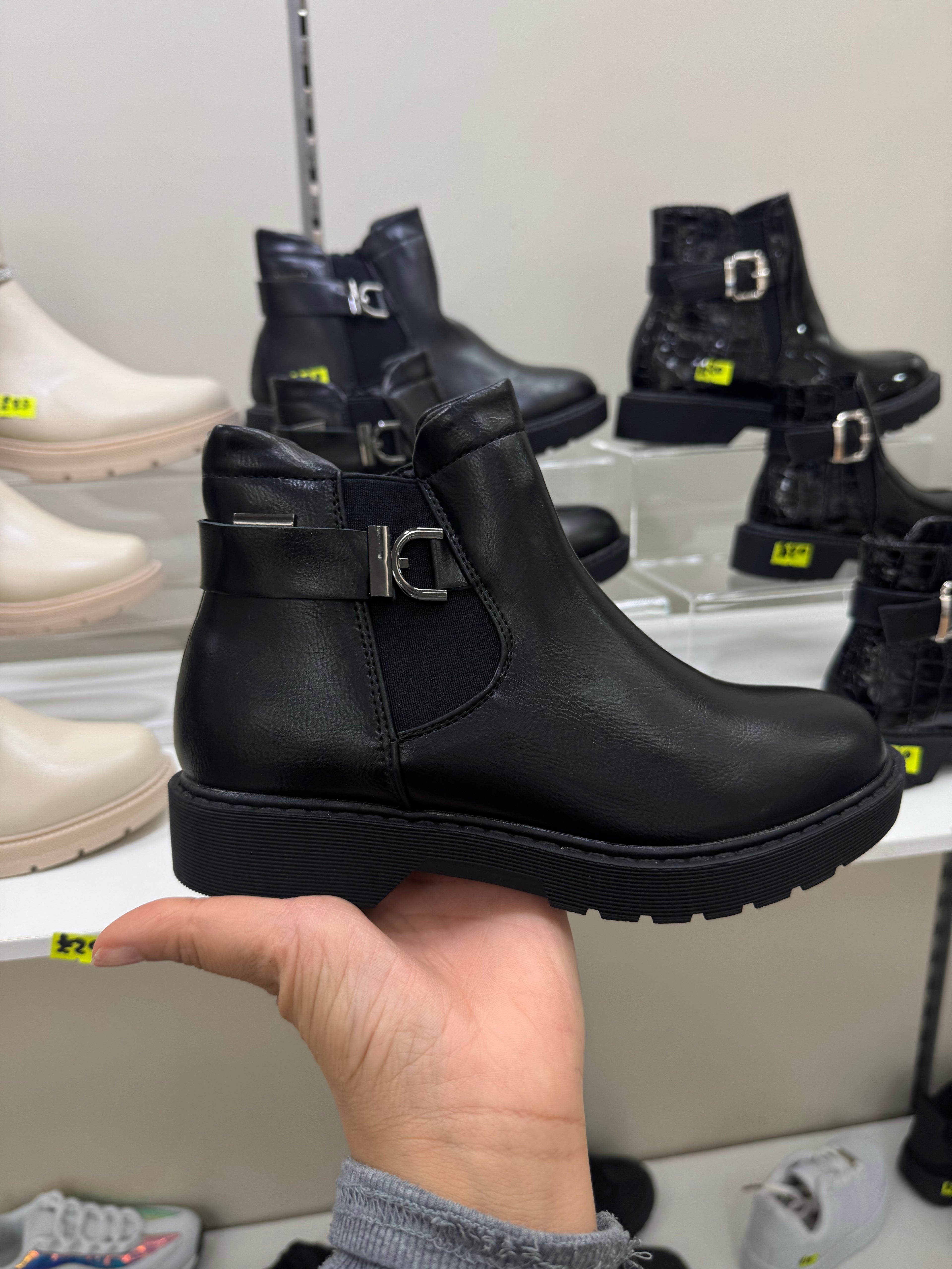 Black girls Shoes with zip