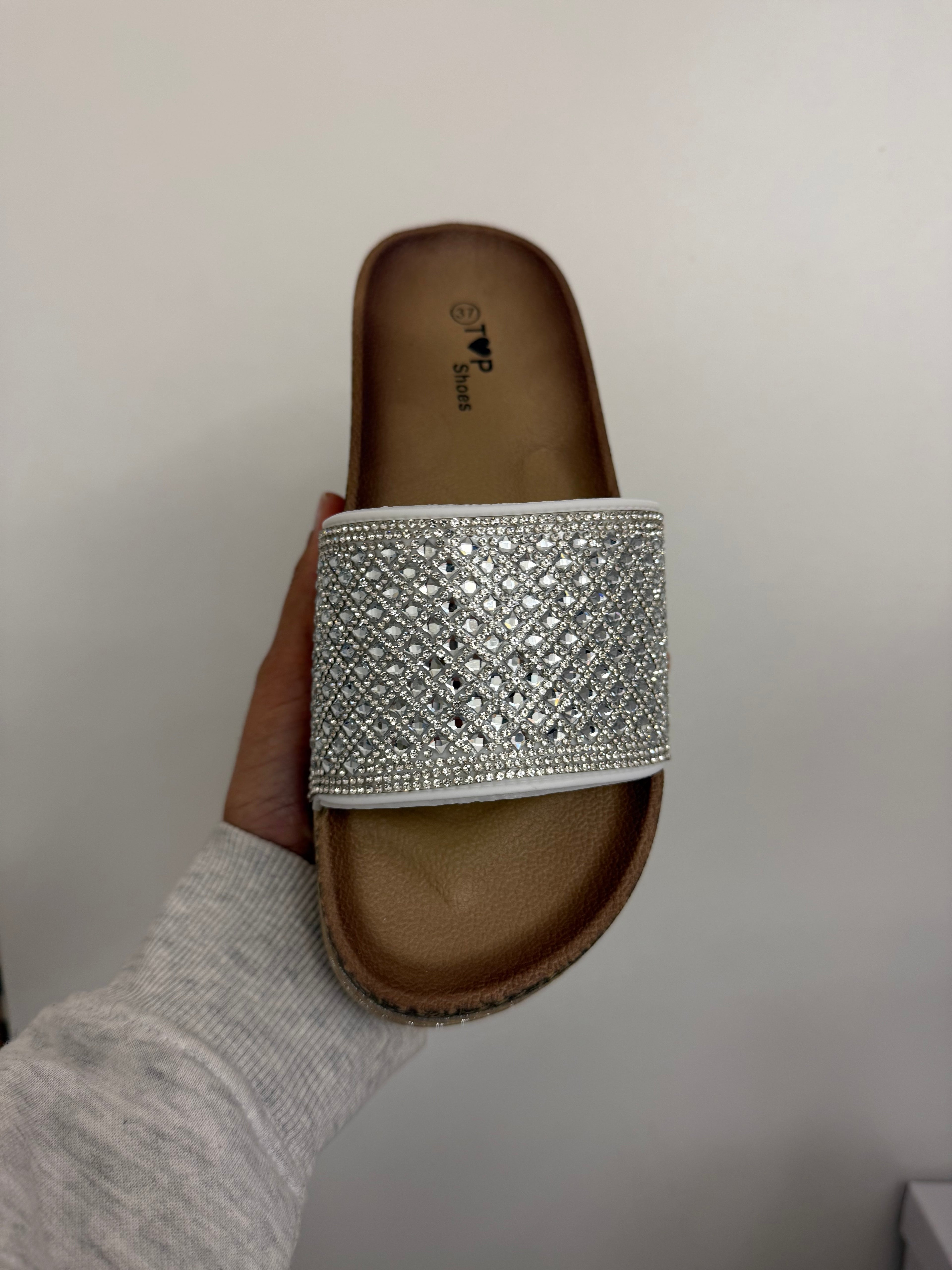 Women sliders 5