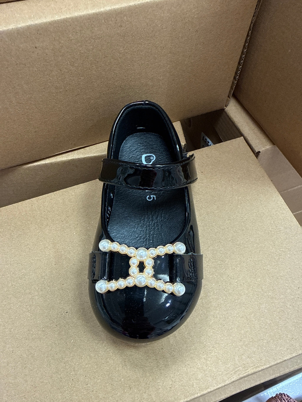 Kids 6 - Black