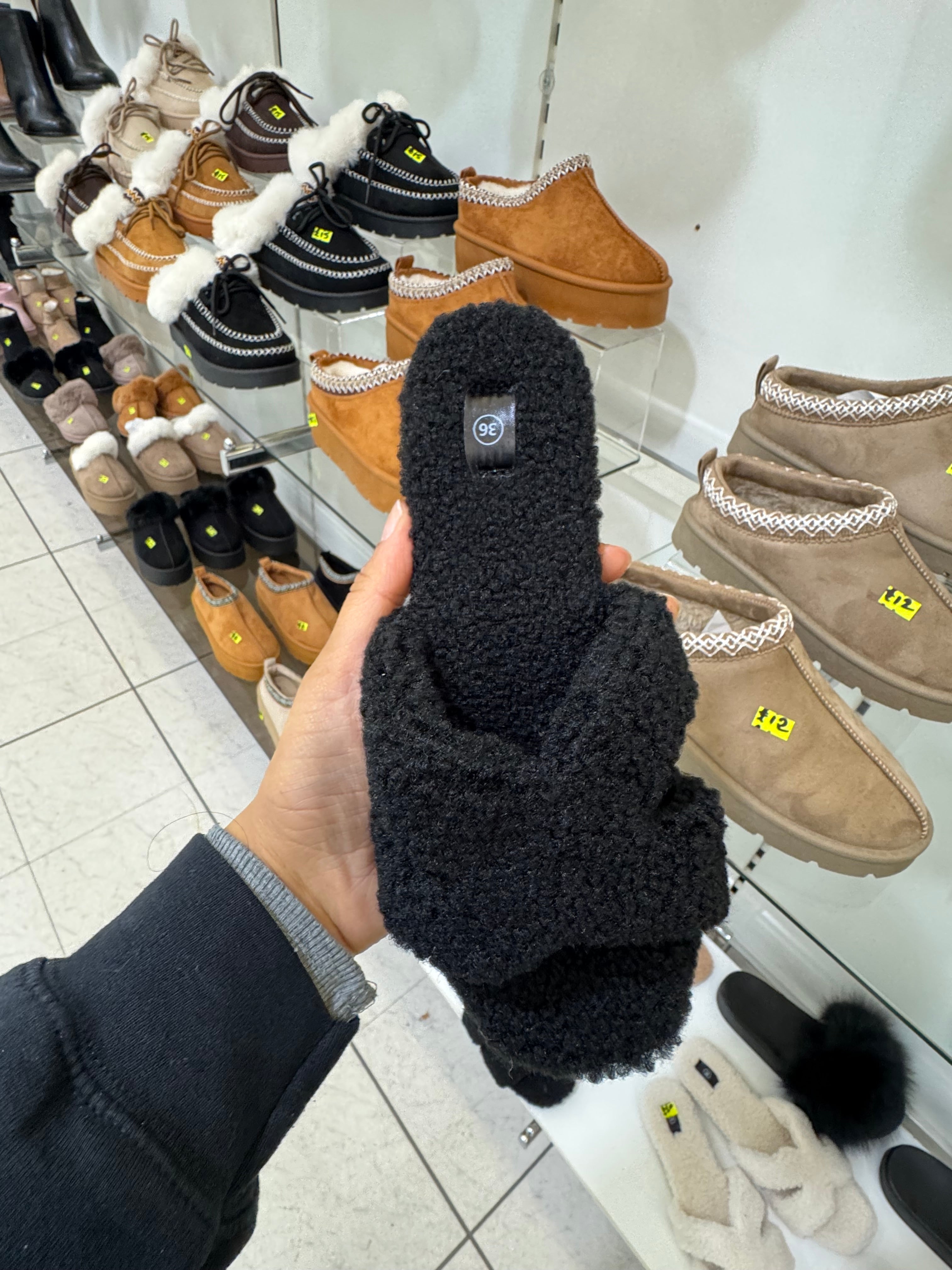 Fluffy cross sliders