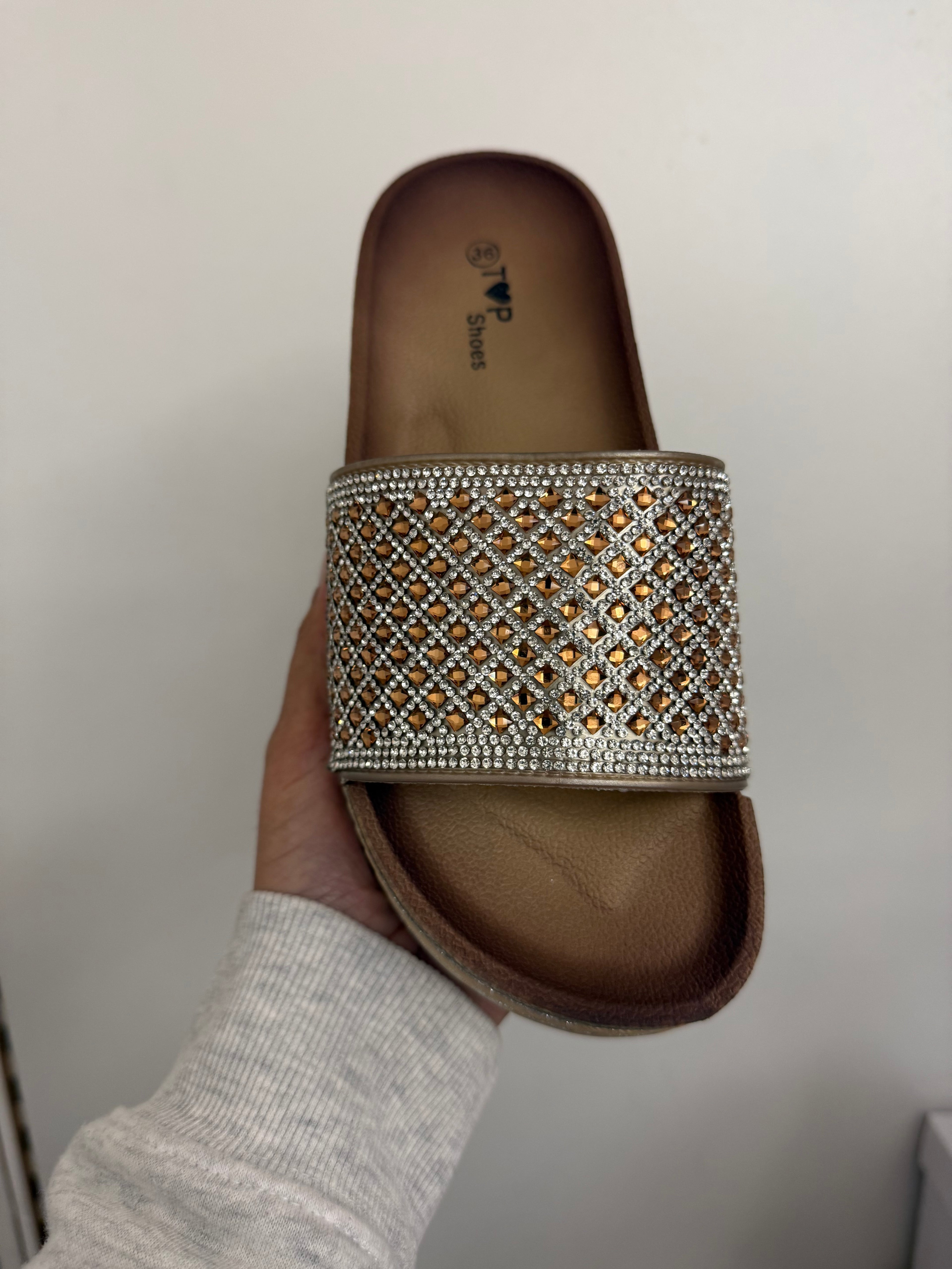 Women sliders 5