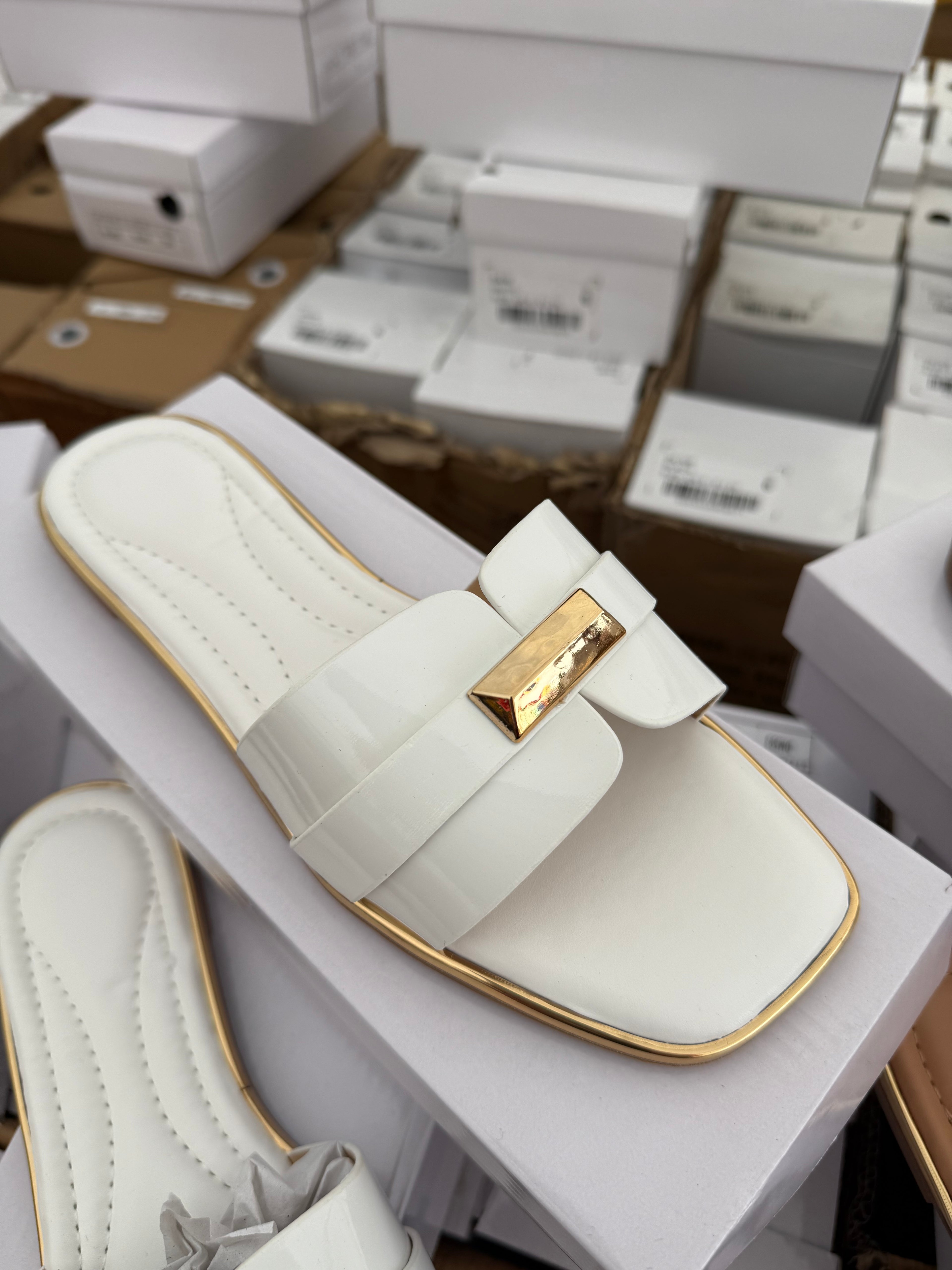 Women Slides -White