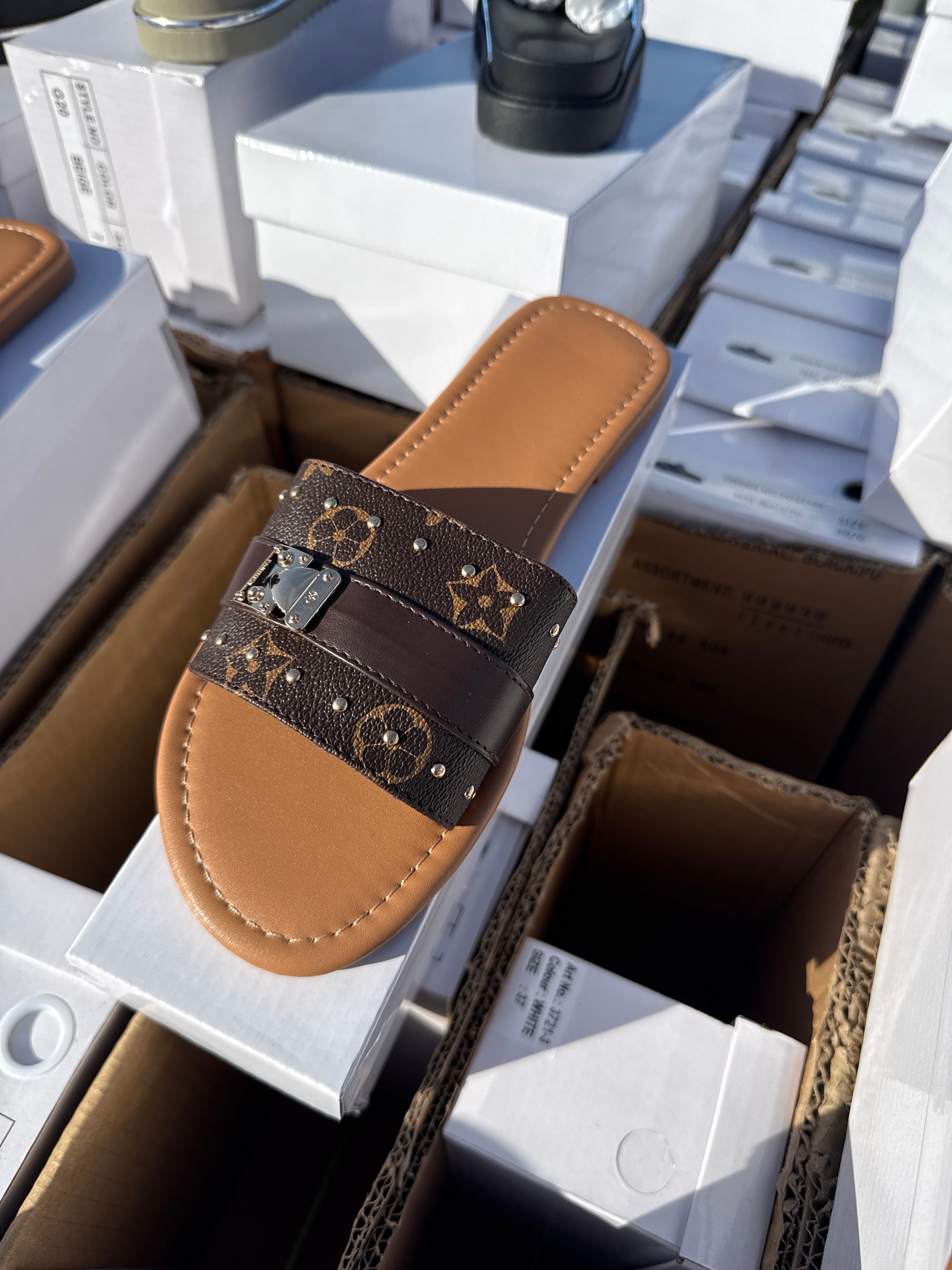 Belt Sliders - Brown