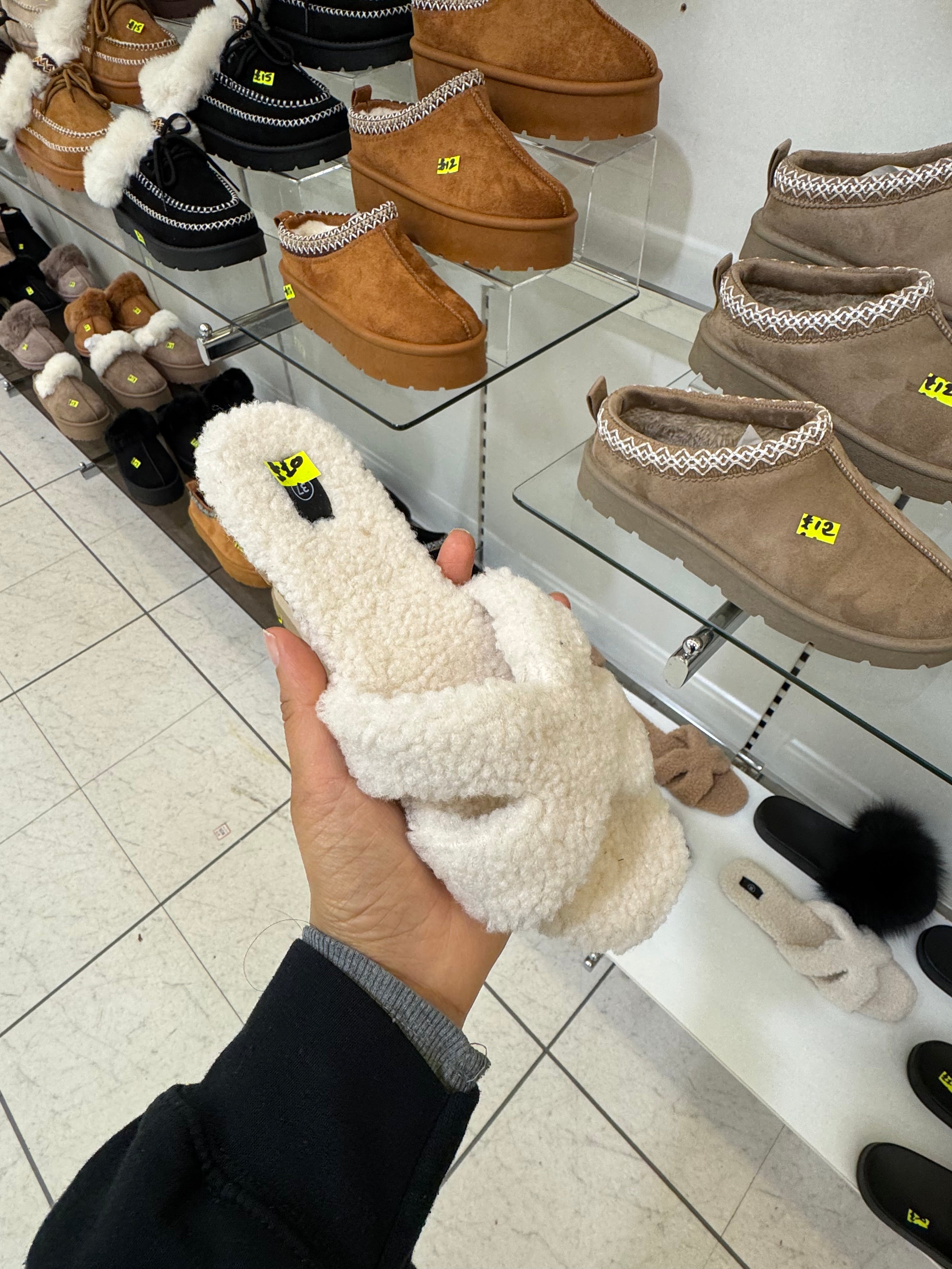 Fluffy cross sliders