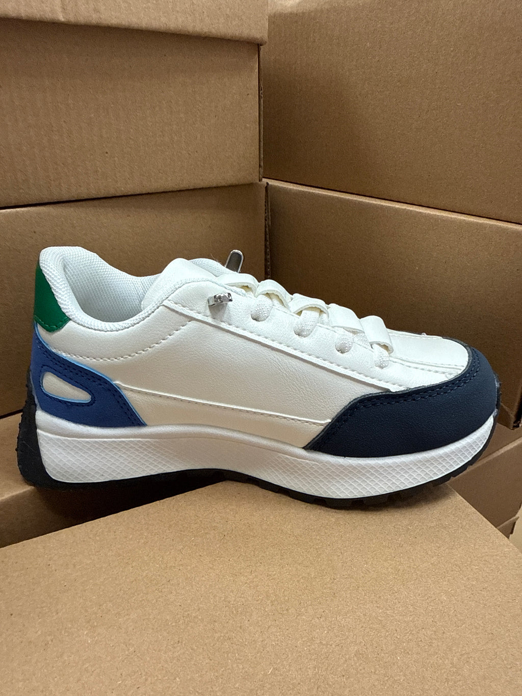 Kids Trainers 6 - White Navy