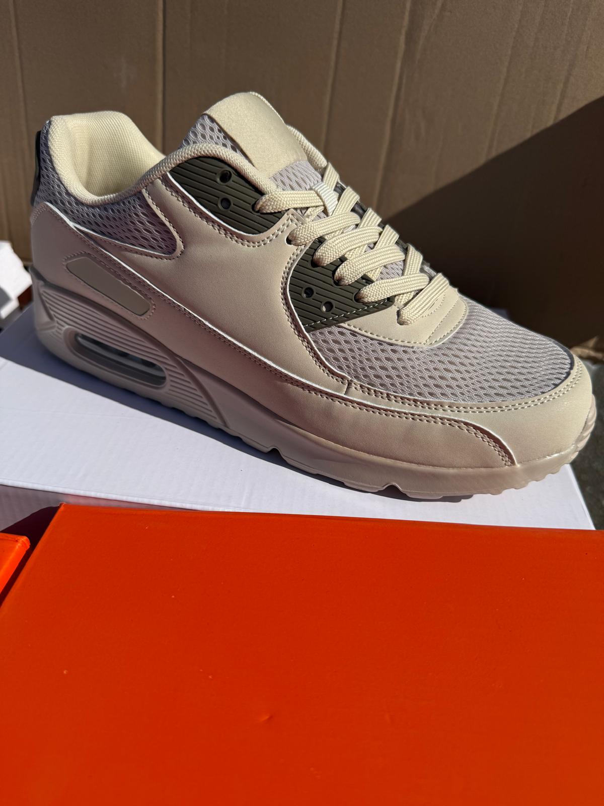 Men’s Trainers 3