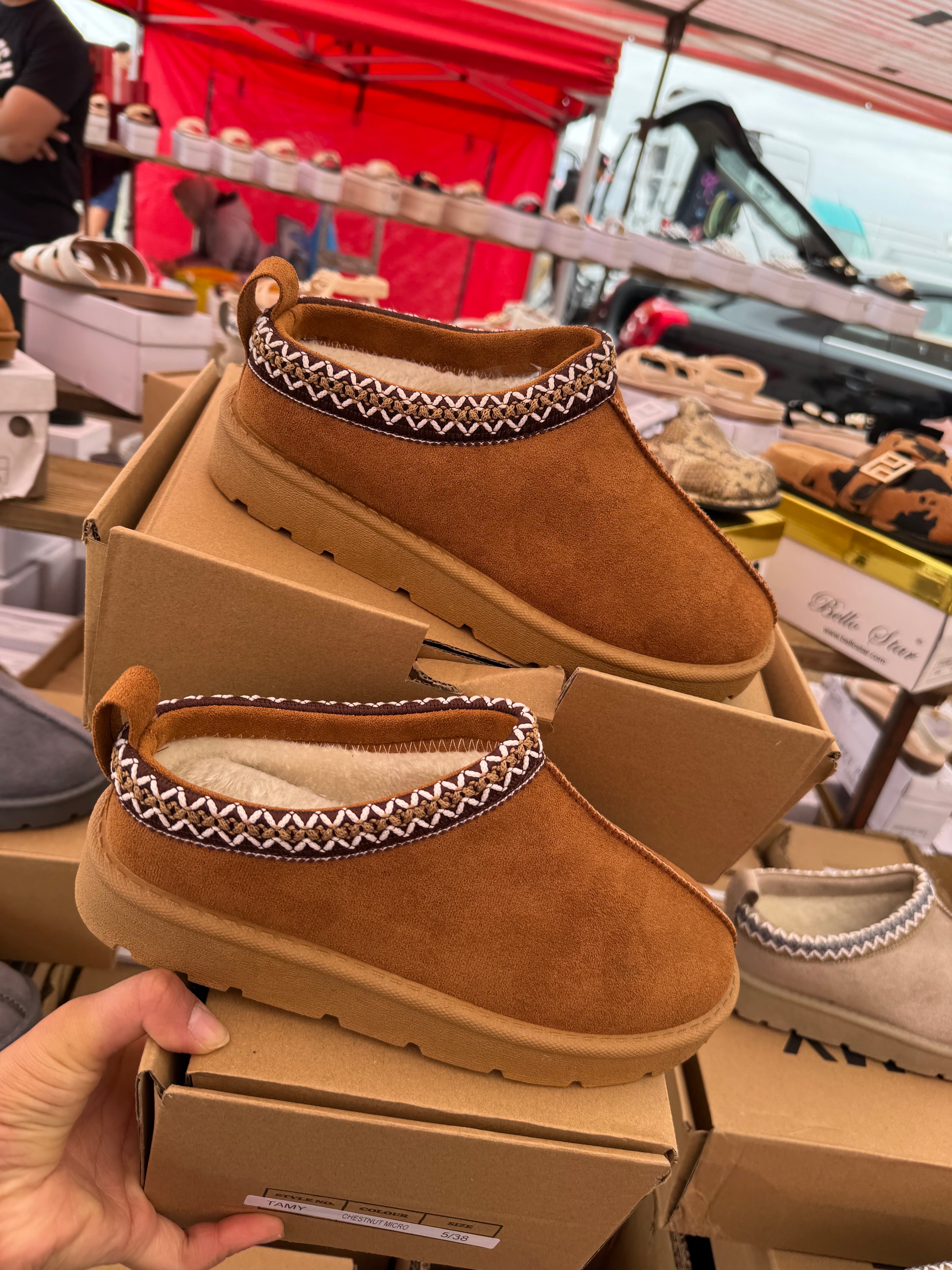 Faux fur lined ankle boots in Chesnut colour with embroidered cuffs