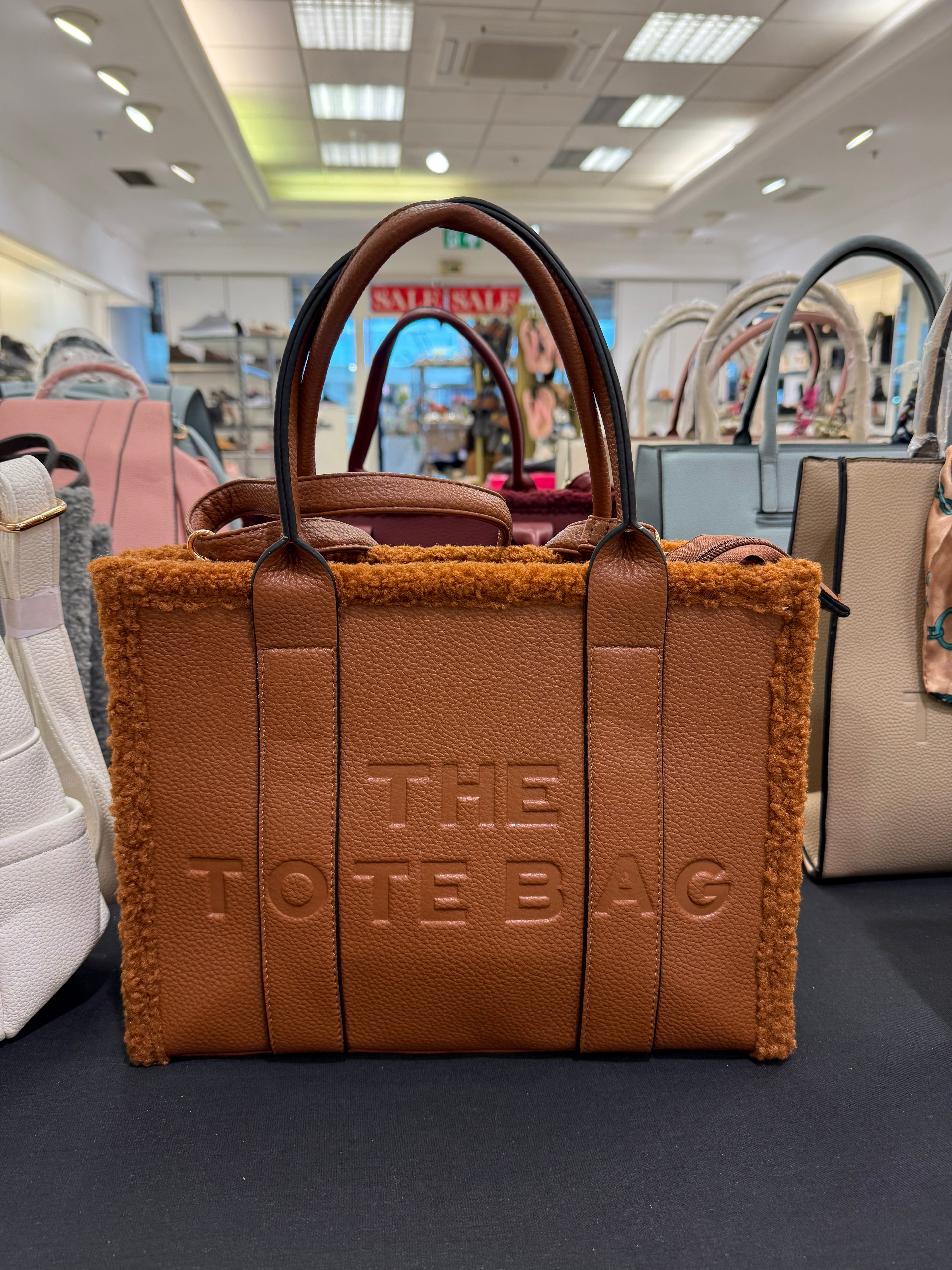 The Tote Bag Sherpa - Camel