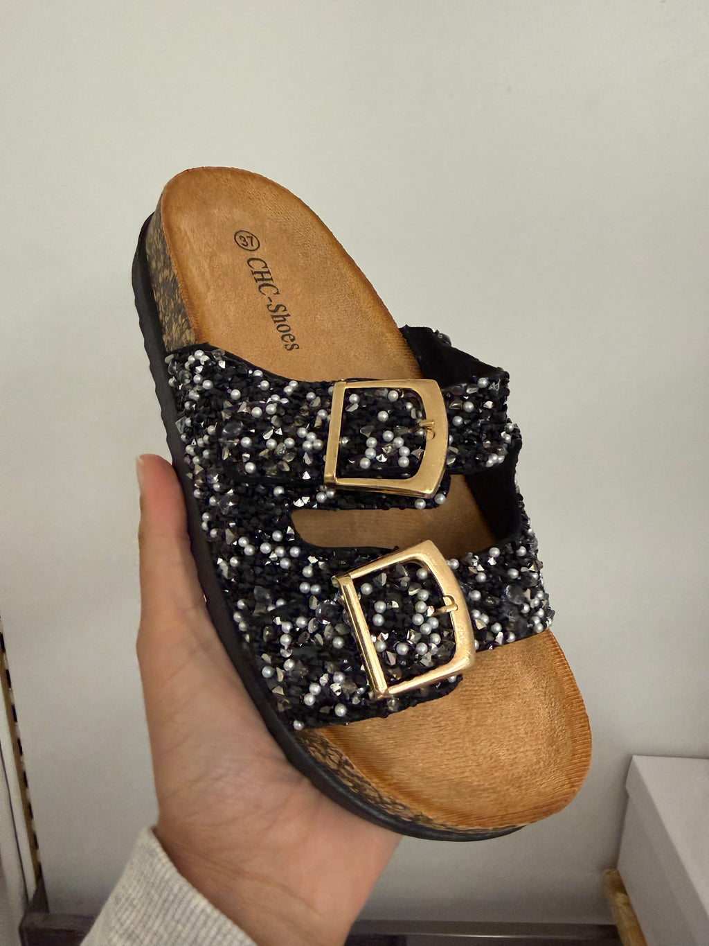 Women sliders 3