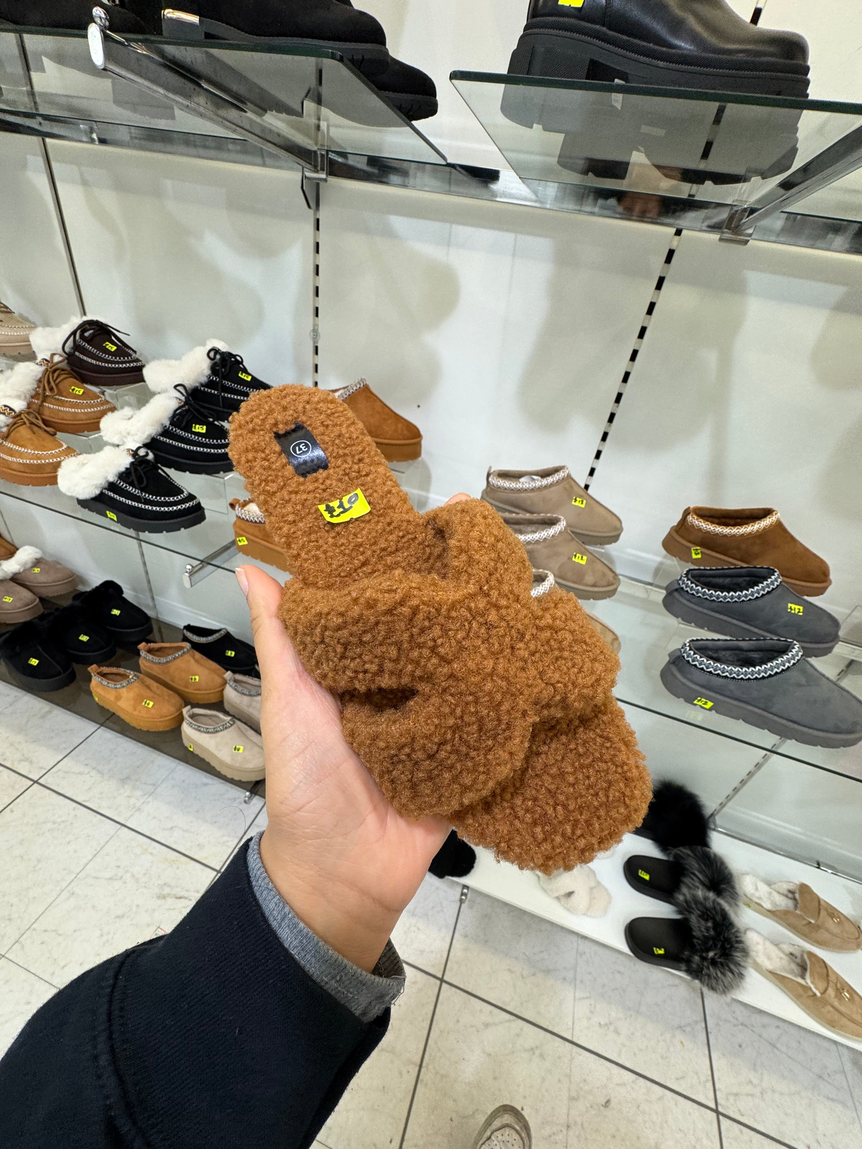 Fluffy cross sliders