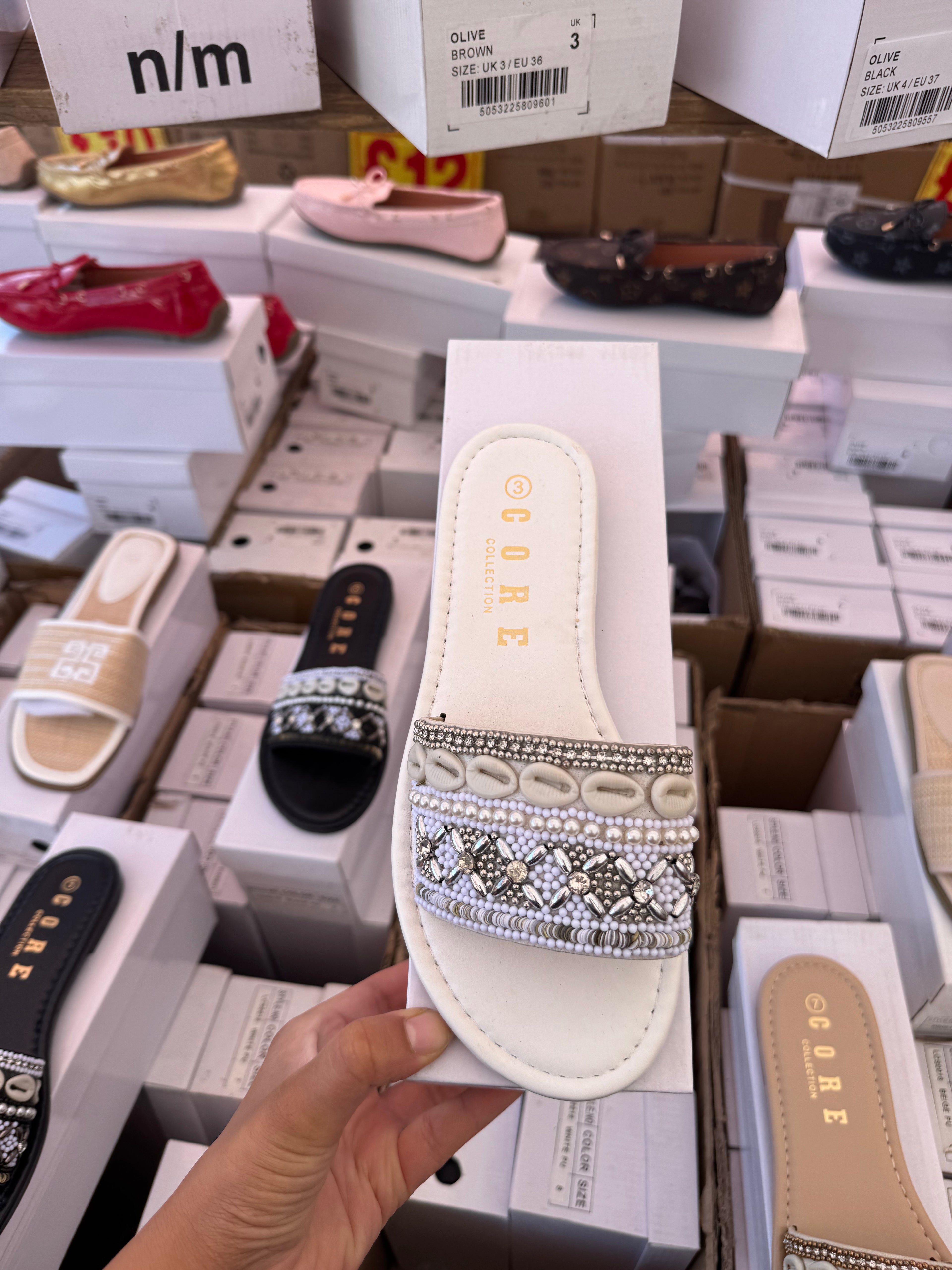 Luxe Shell Summer sliders Ladies holiday sandals