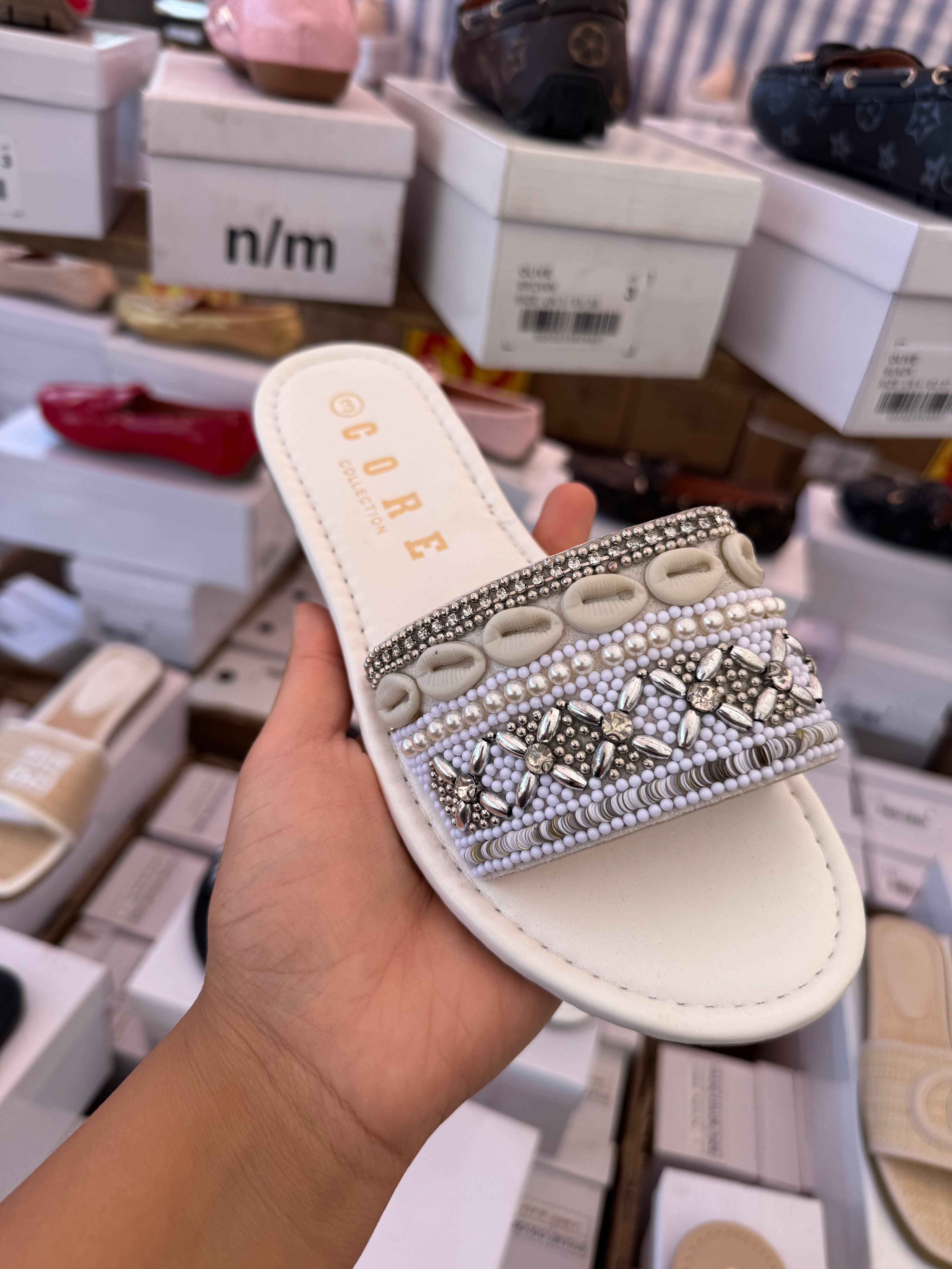 Luxe Shell Summer sliders Ladies holiday sandals