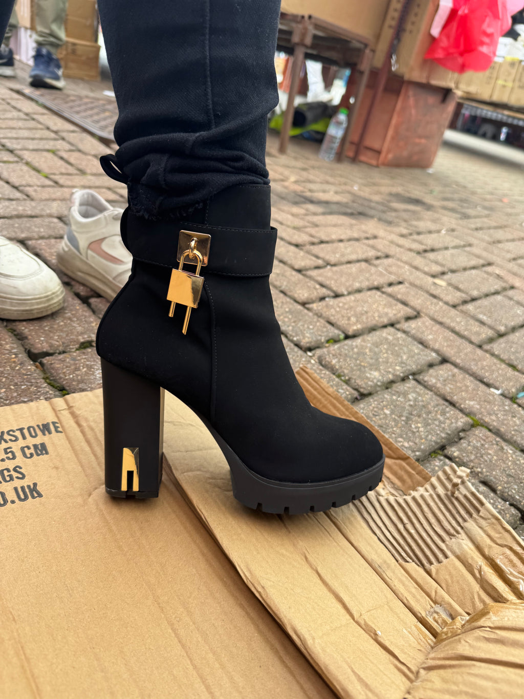 Ladies Cute Ankle Boots - in Black or Brown