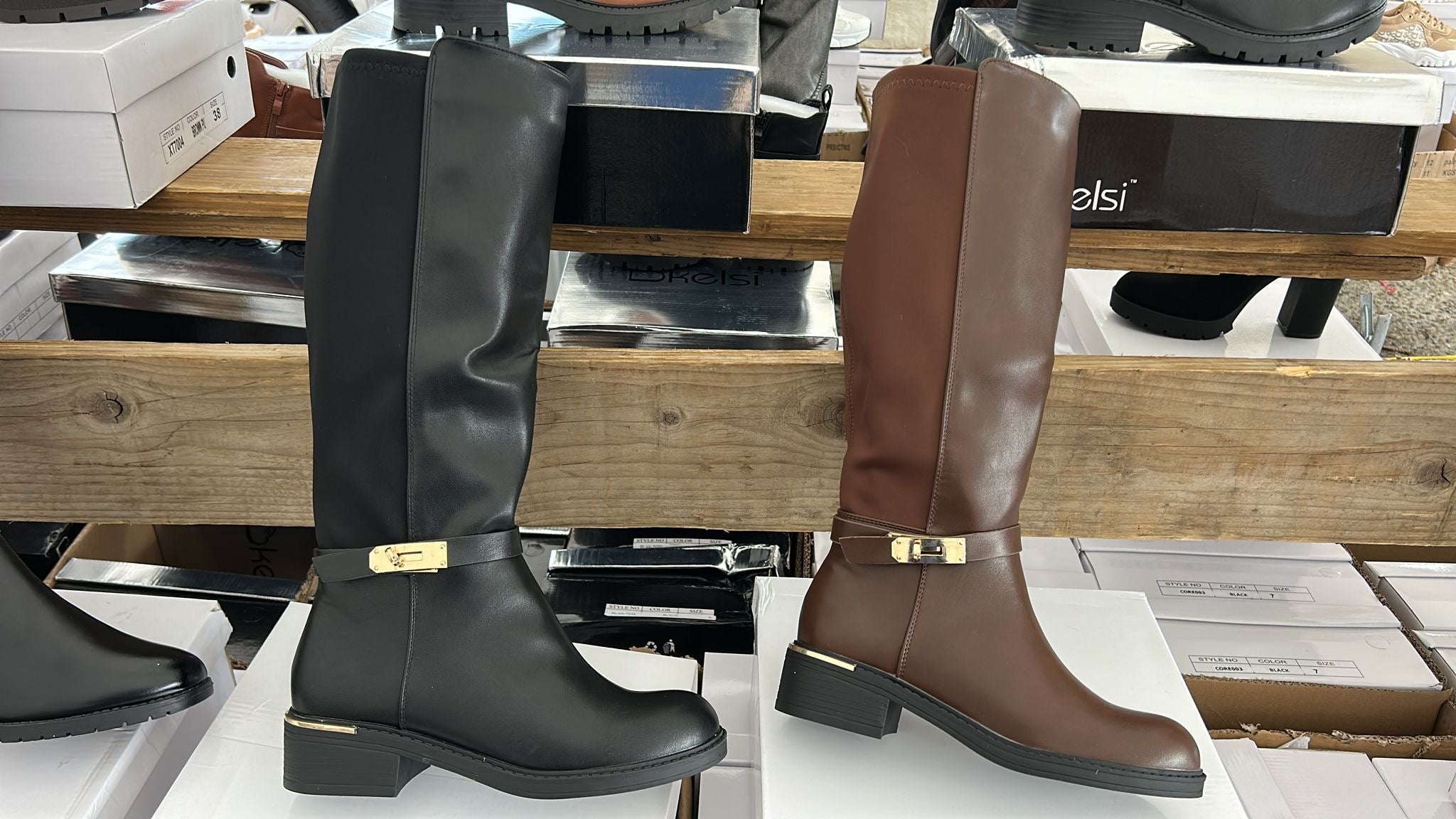 Ladies long riding boots in black or brown